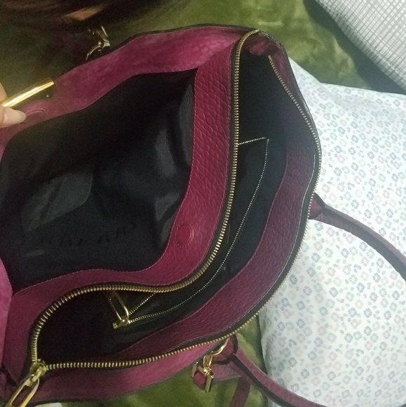 Burberry tote in dark pink - Picture 5 of 7